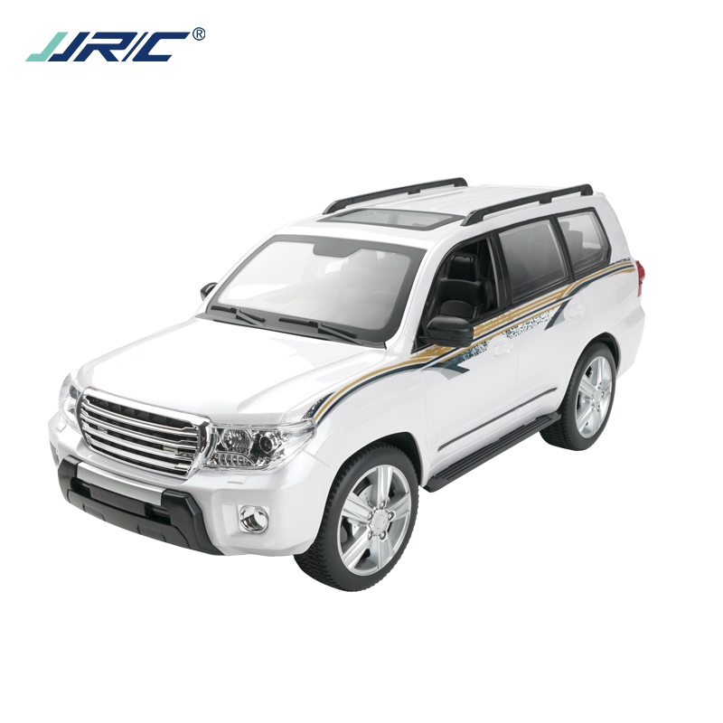 1:10四通带充电车